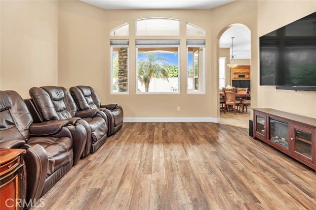 1507 Cromerton, Bakersfield, CA 93311