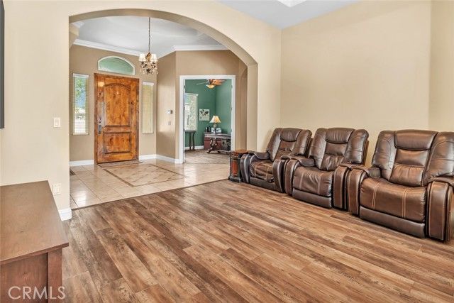 1507 Cromerton, Bakersfield, CA 93311