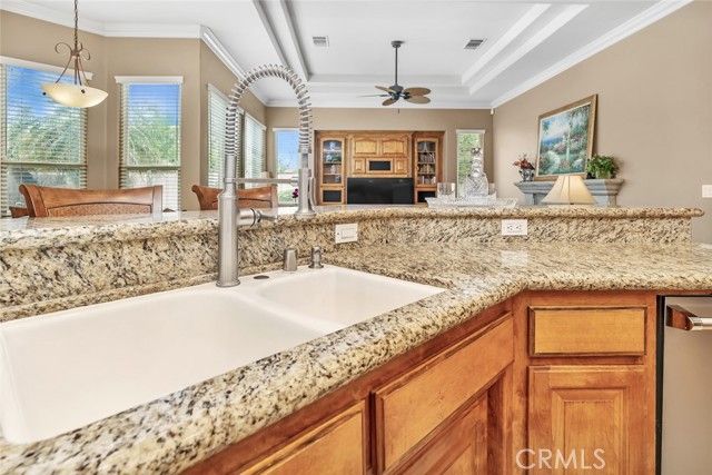 1507 Cromerton, Bakersfield, CA 93311