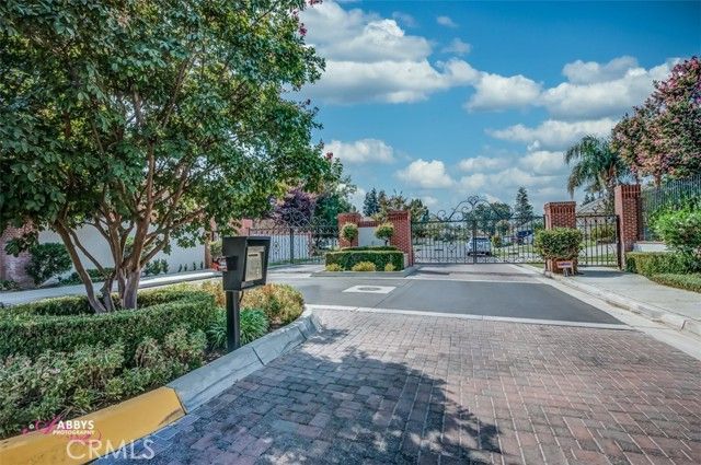 1507 Cromerton, Bakersfield, CA 93311