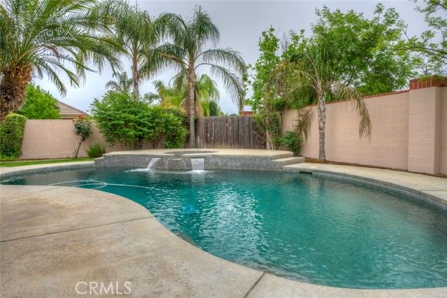 1507 Cromerton, Bakersfield, CA 93311