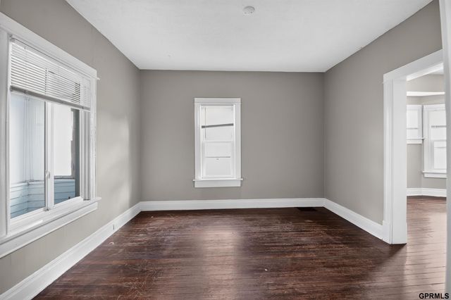 624 N 41st Street, Omaha, NE 68131