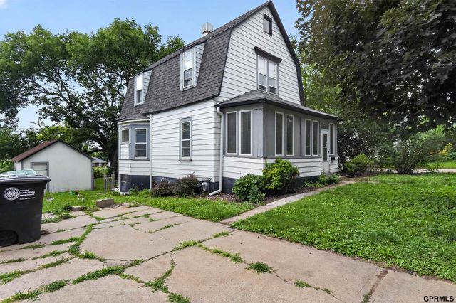 624 N 41st Street, Omaha, NE 68131