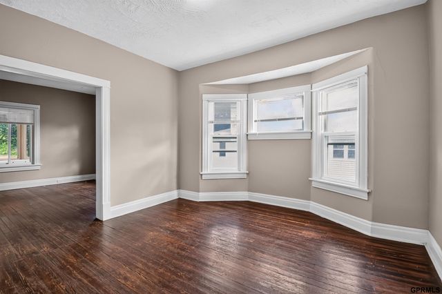 624 N 41st Street, Omaha, NE 68131