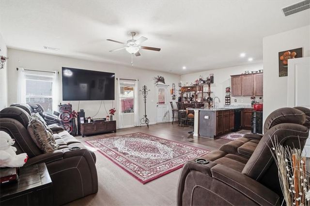 222 Seasons Valley, Pendergrass, GA 30567