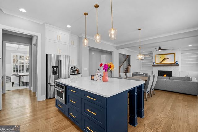 2001 Haley Walk, Woodstock, GA 30188