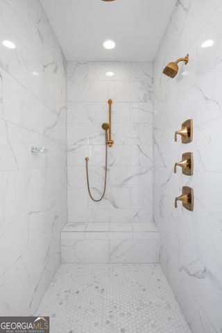 2001 Haley Walk, Woodstock, GA 30188