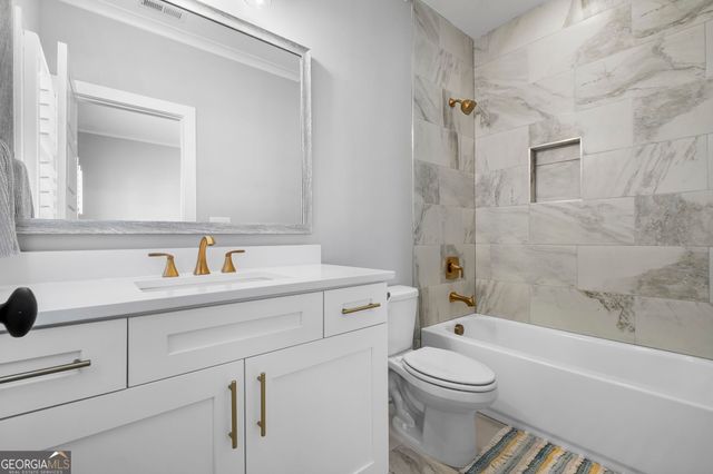 2001 Haley Walk, Woodstock, GA 30188