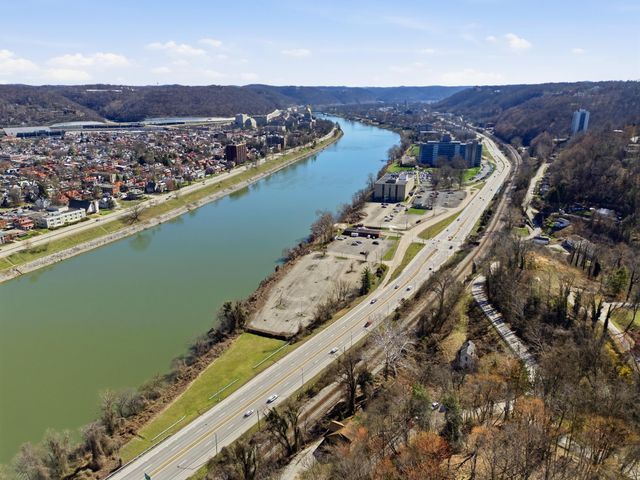 1321 SE MacCorkle Avenue, Charleston, WV 25314