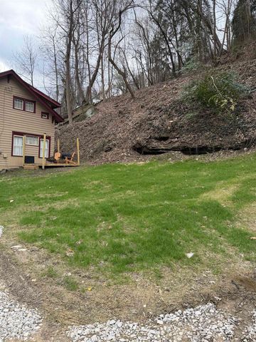 1321 SE MacCorkle Avenue, Charleston, WV 25314