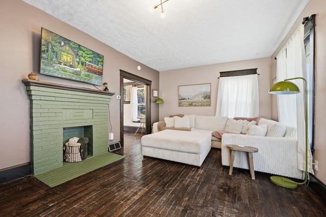 1321 SE MacCorkle Avenue, Charleston, WV 25314