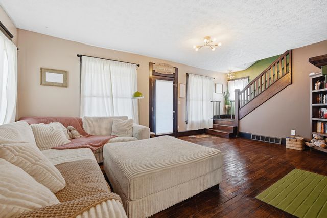 1321 SE MacCorkle Avenue, Charleston, WV 25314