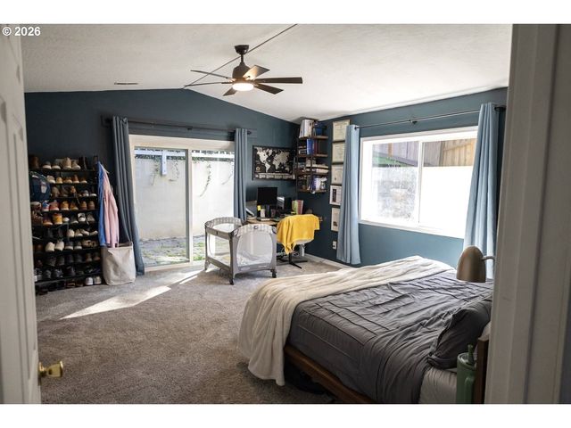 1960 W 25TH Ave, Eugene, OR 97405