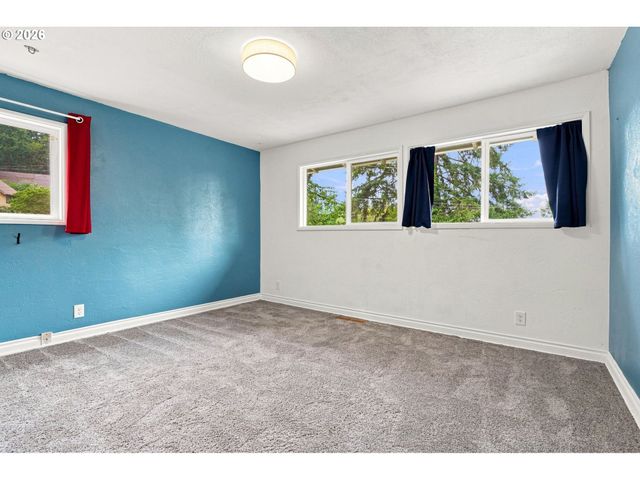 1960 W 25TH Ave, Eugene, OR 97405