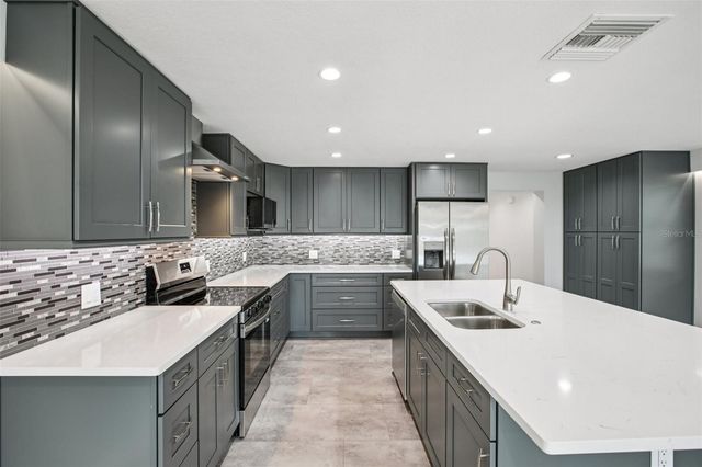 3120 PINE SHADOW DRIVE, Land O Lakes, FL 34639