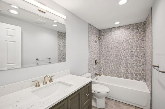 3120 PINE SHADOW DRIVE, Land O Lakes, FL 34639