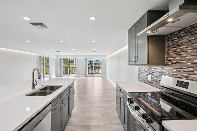 3120 PINE SHADOW DRIVE, Land O Lakes, FL 34639