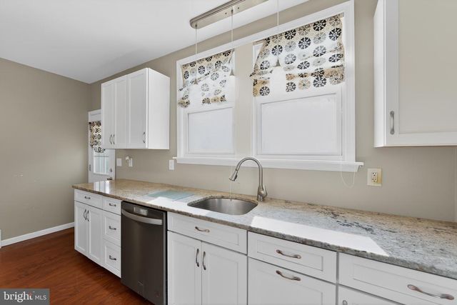 1712 ORCHARD AVE, Folsom, PA 19033