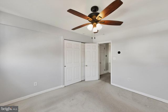 1712 ORCHARD AVE, Folsom, PA 19033