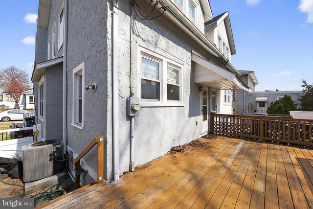 1712 ORCHARD AVE, Folsom, PA 19033