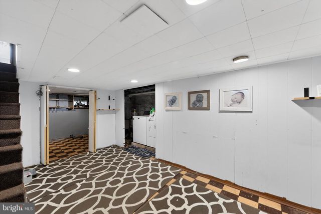 1712 ORCHARD AVE, Folsom, PA 19033