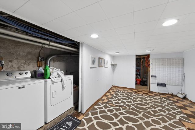 1712 ORCHARD AVE, Folsom, PA 19033