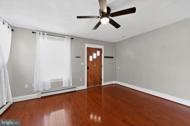 1712 ORCHARD AVE, Folsom, PA 19033