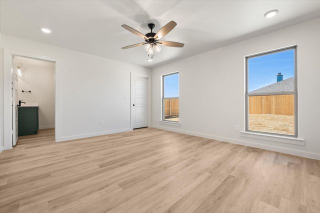 12006 Iola, Lubbock, TX 79424