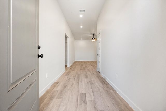 12006 Iola, Lubbock, TX 79424