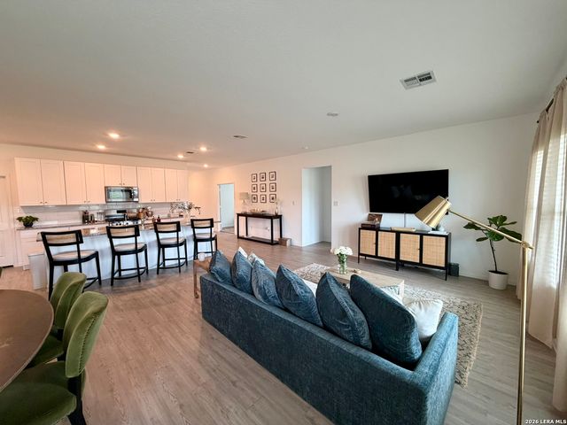 6036 Draw Loop, Bulverde, TX 78163