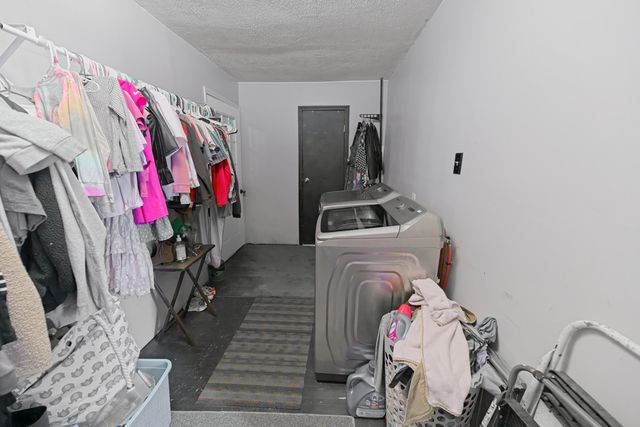 1216 Chestnut Street, Kenova, WV 25530