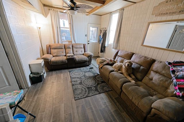 1216 Chestnut Street, Kenova, WV 25530