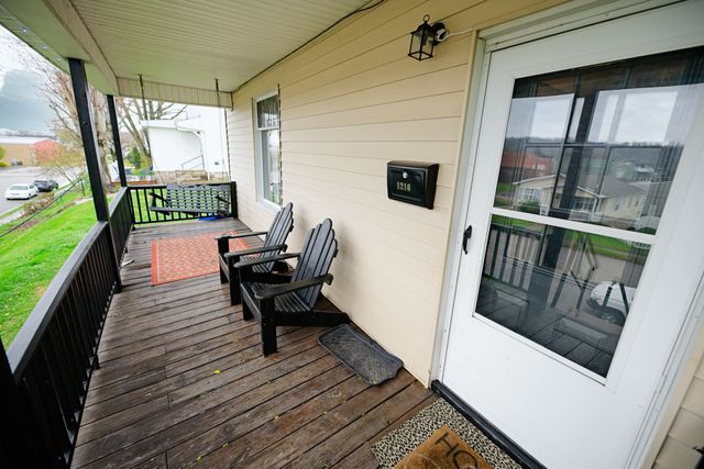 1216 Chestnut Street, Kenova, WV 25530