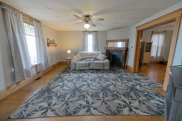 1216 Chestnut Street, Kenova, WV 25530