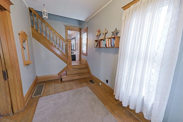 1216 Chestnut Street, Kenova, WV 25530