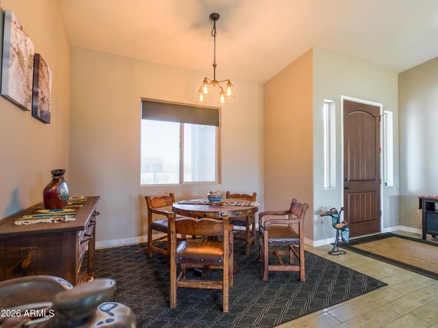 40130 N 7TH Street, Phoenix, AZ 85086