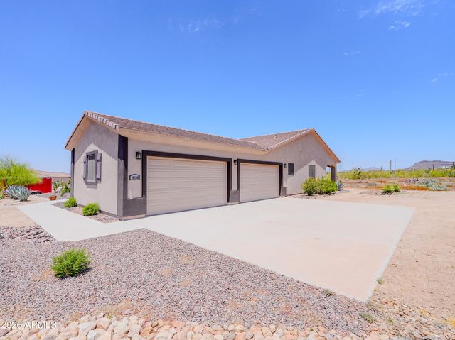 40130 N 7TH Street, Phoenix, AZ 85086