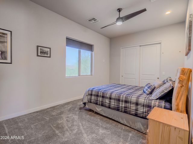 40130 N 7TH Street, Phoenix, AZ 85086