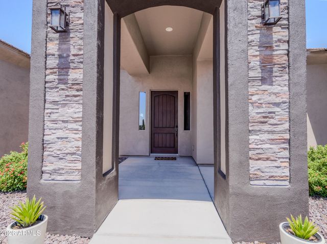40130 N 7TH Street, Phoenix, AZ 85086