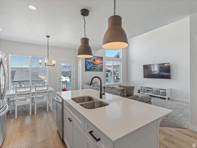 16099 S TRUSS DR, Bluffdale, UT 84065