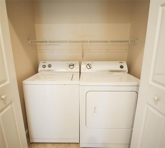 7936 LIMESTONE LANE 7936, Sarasota, FL 34233