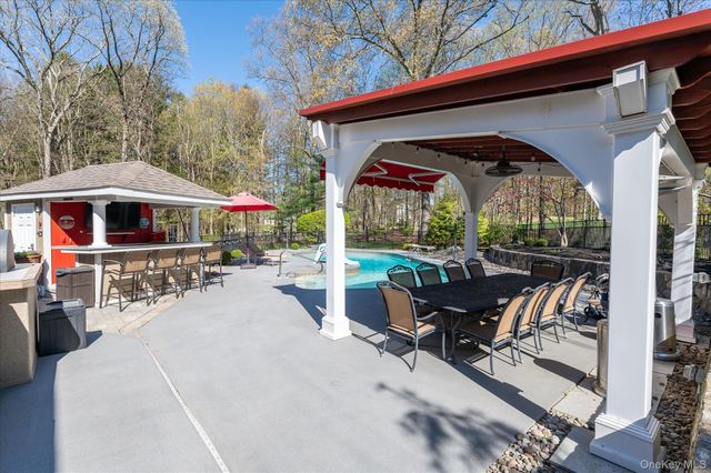 85 Orchard Hill Road, Carmel, NY 10512