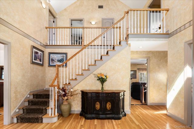 85 Orchard Hill Road, Carmel, NY 10512