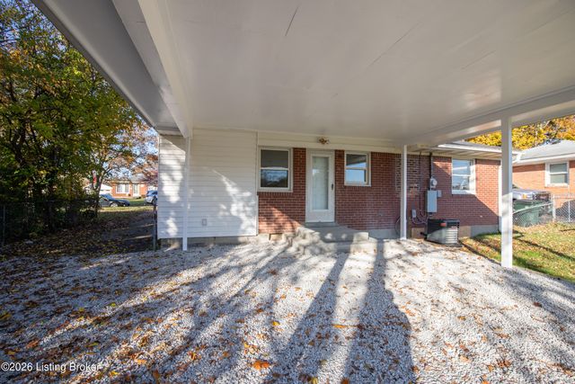 3607 Saint Edwards Dr, Jeffersontown, KY 40299
