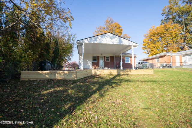 3607 Saint Edwards Dr, Jeffersontown, KY 40299