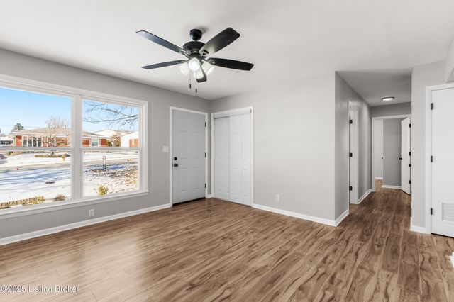 3607 Saint Edwards Dr, Jeffersontown, KY 40299