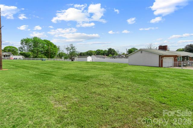 202 Reese Street, Gastonia, NC 28056