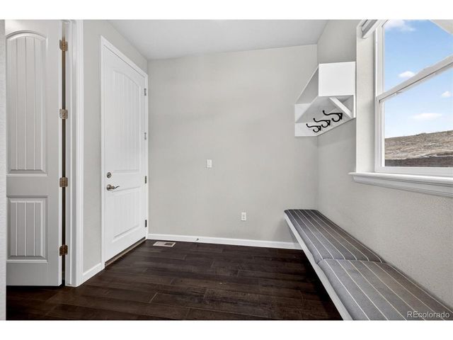 18203 W 92nd Ln, Arvada, CO 80007