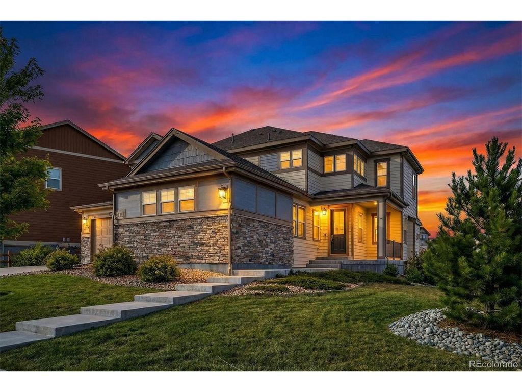 18203 W 92nd Ln, Arvada, CO 80007