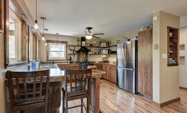 22351 S 672 Road, Wyandotte, OK 74370